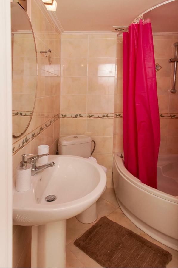 Relaxing Appt. Into The Heart Of Historical Center Appartamento Kalamata Esterno foto